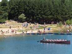 Ambiente en la regata de El Rasillo de Cameros